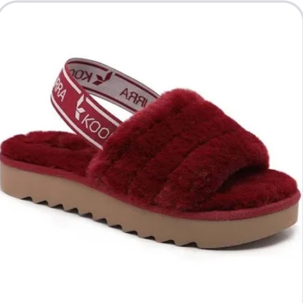 Koolaburra by UGG Fuzz’n II Back-Strap Slide Slippers in Maroon, size 9
